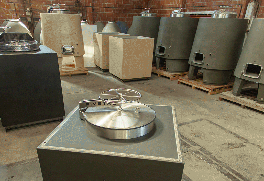 Pivotal Manway Cover for Concrete Wine Tanks